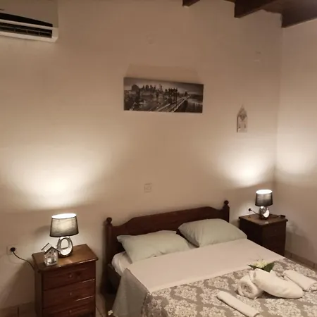 Nyaraló Stammys House *
